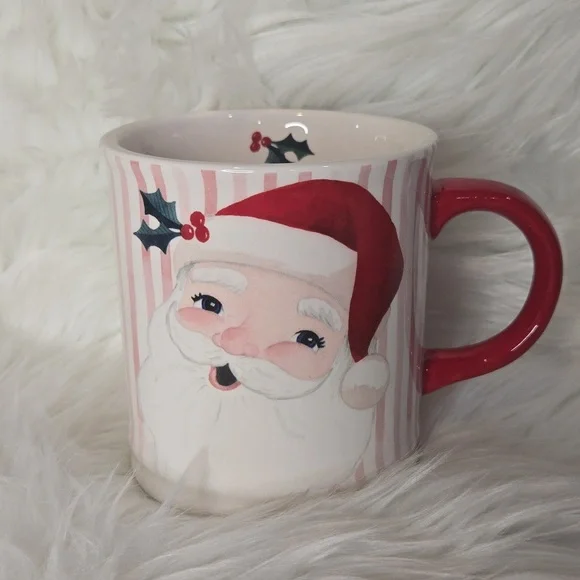 Sur la table mug Santa Claus Cup - Picture 1 of 14